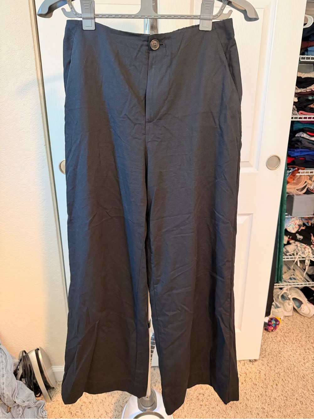 Wide-Leg Black Pants - Classic Everyday Style sz 8
